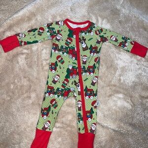 GIGIs Festive Green and Red Kids Zippy Bamboo